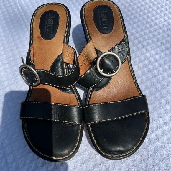 born wedges black